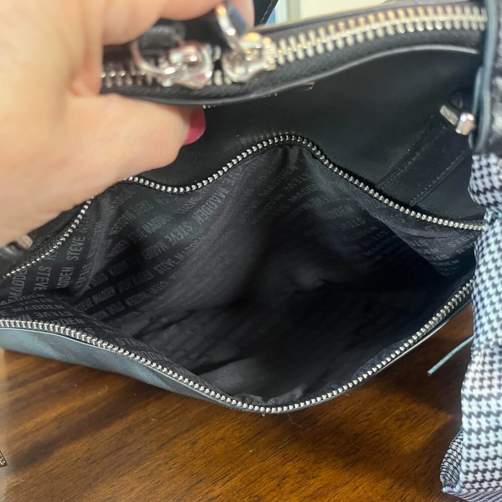 Steve Madden Large Black Leather Tote Purse Crossbody Bag Silver-Toned Accents - Picture 6 of 10